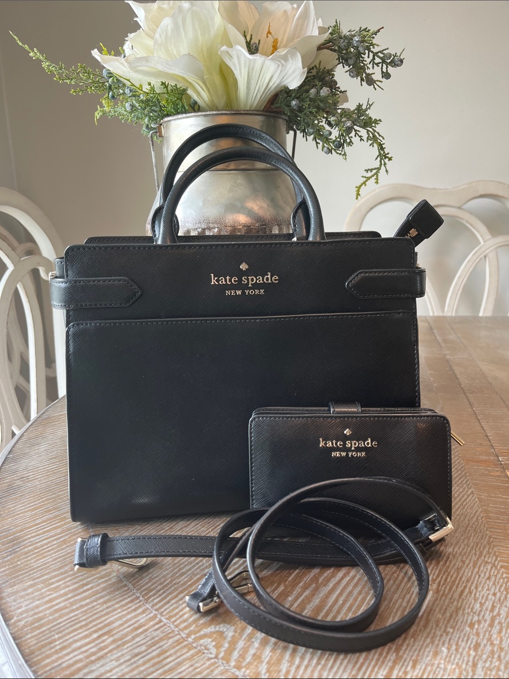EUC kate spade Black Saffiano Leather Satchel with Matching Wallet